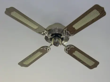 Balanced force example - hanging fan