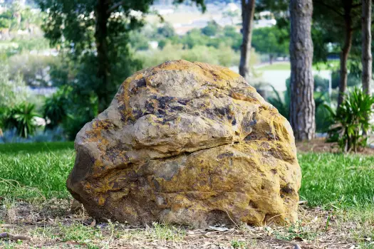 Balanced Force Example - Large Stone