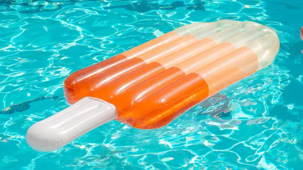 Charles's law example - pool float