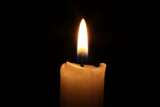 Light example - candle